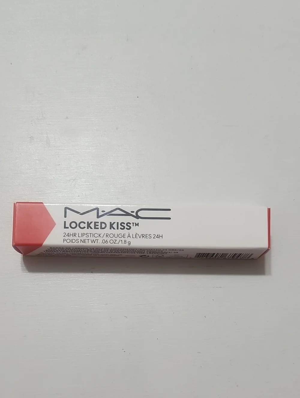 MAC Gutsy Locked Kiss 24HR Lipstick